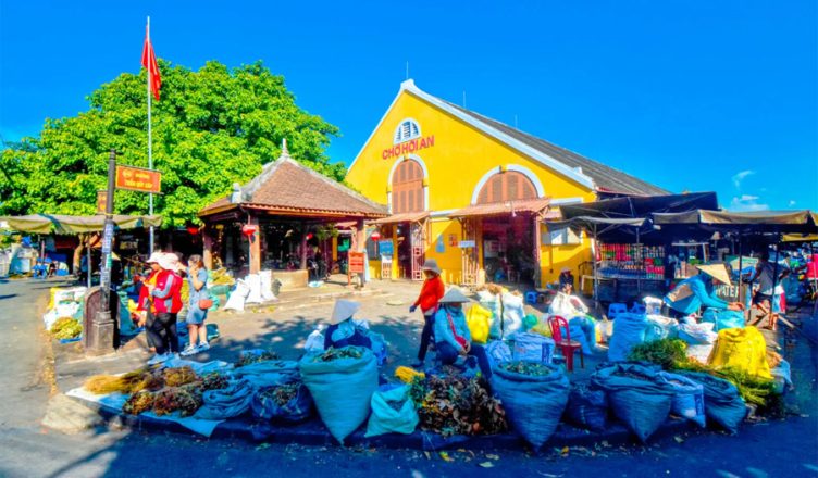 Hoi An Market: A Perfect Culinary Paradise for Food Lovers 1 Hoi An Market