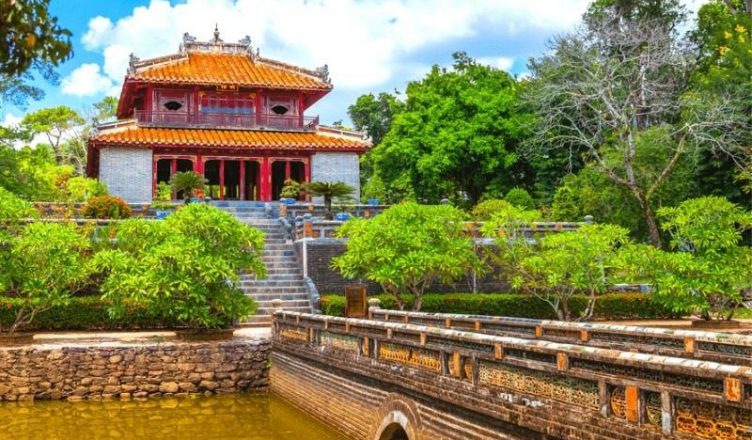 Minh Mang Tomb: Artistic Ideological Values in Hue 1 Minh Mang Tomb Vietnam Shore Excursions