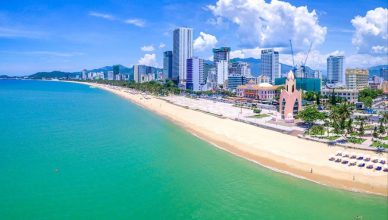 Nha Trang Beaches: Paradise for Relaxing in Nha Trang 3 Nha Trang Beach