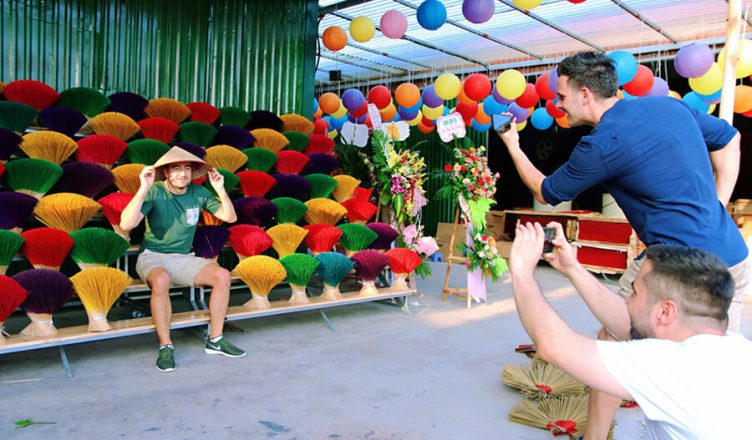 Quang Phu Cau Incense Village Tour from Hanoi 1 Quang Phu Cau Incense Village Tour