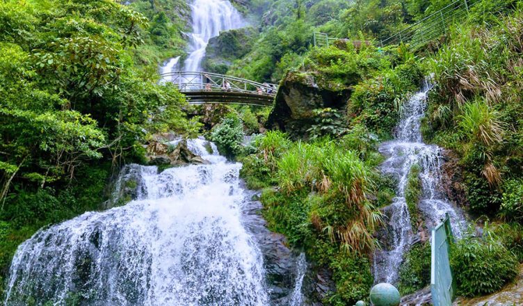 Silver Waterfall: A Must-Visit Spot for Nature Lovers in Sapa 1 Silver Waterfall