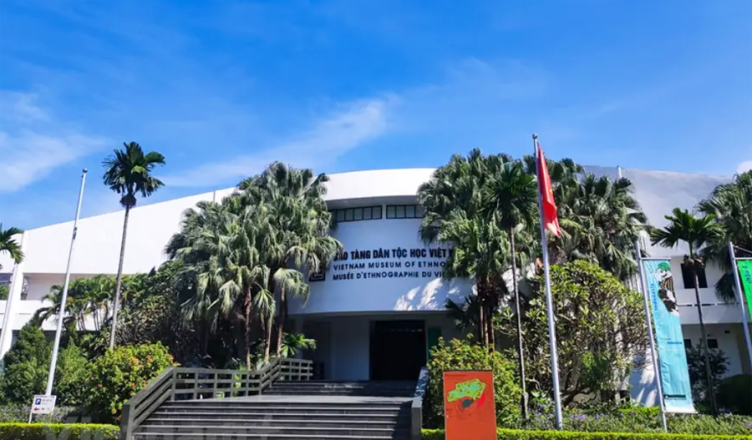 Vietnam Museum of Ethnology: World of Vietnamese Ethnic Minorities in Hanoi 1 Vietnam Museum of Ethnology
