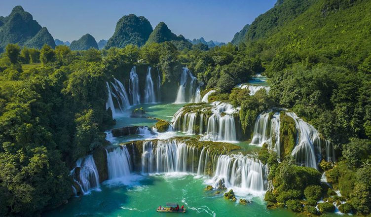 Ban Gioc Waterfall Tour 3 Days from Hanoi 1 ban gioc waterfall tour