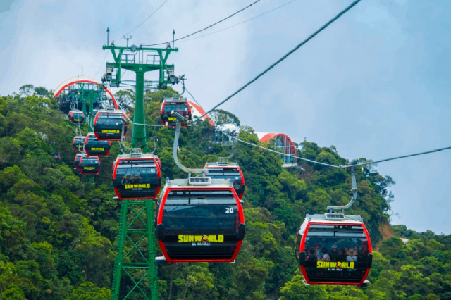 cable car da nang ba na hills tour